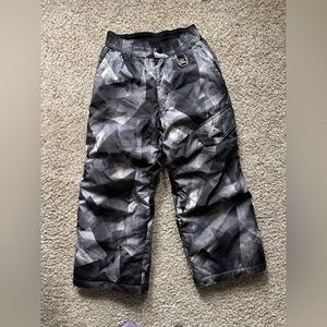 ZeroXposur Ski/Snowboard Pants Black Gray Camo Cargo Insulated Youth 5-6